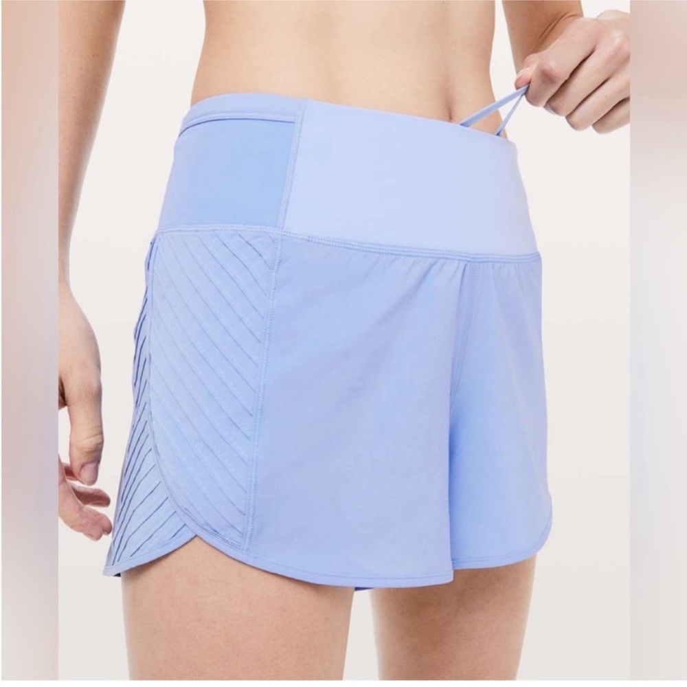 Lululemon Real quick shorts midrise 3.5” hydrangea blue size 4